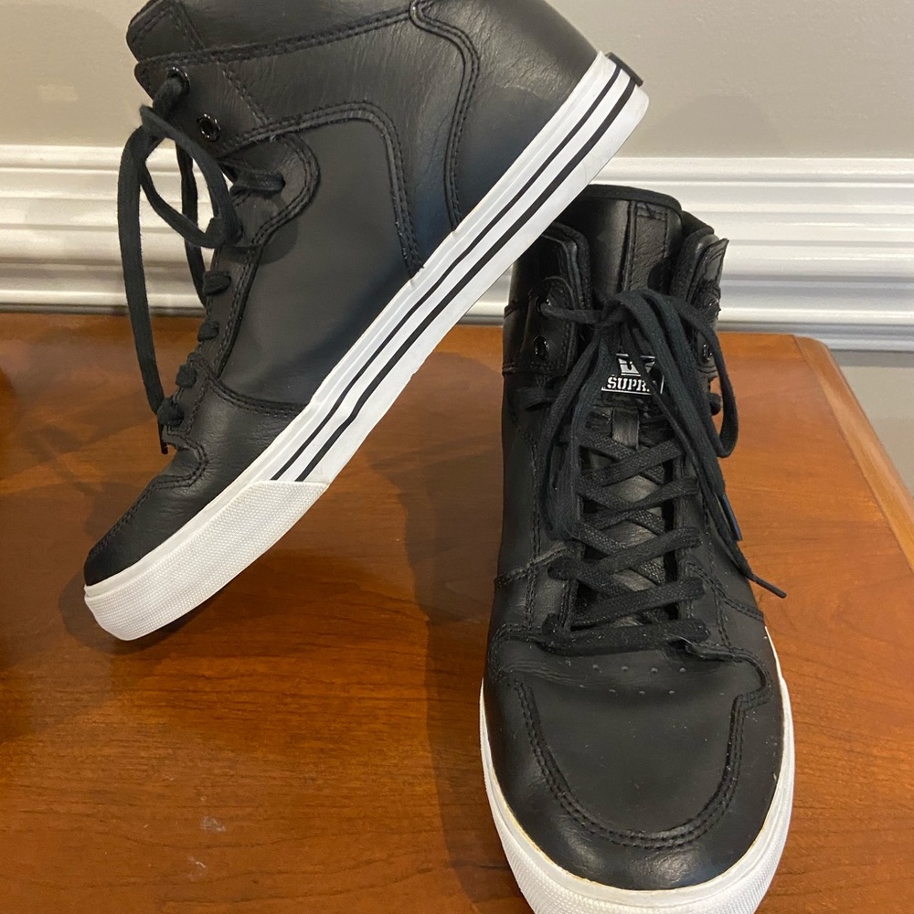 SUPRA Vaider Men’s Skateboarding Sneakers